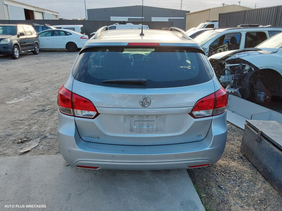 2016 Holden Cruze Right Front Door