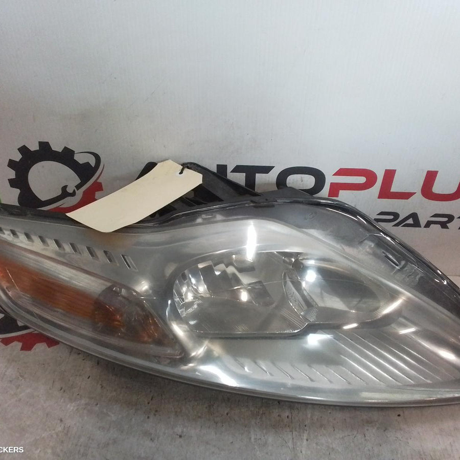 2010-2014 Ford Mondeo Right Headlamp