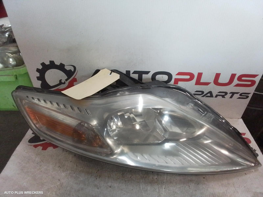 2011 Ford Mondeo Right Headlamp