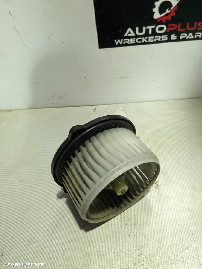 2009 Subaru Liberty Heater Fan Motor