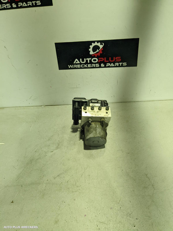 2008-2012 Subaru Forester Abs Pump Modulator