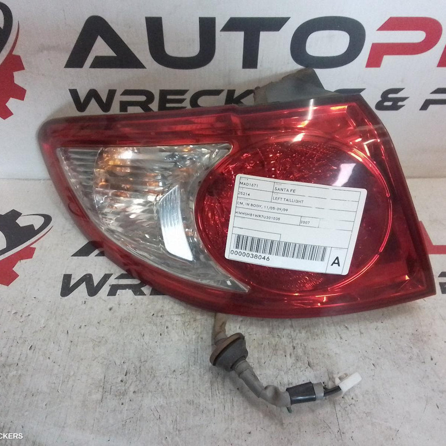 2005-2009 Hyundai Santa Fe Left Taillight