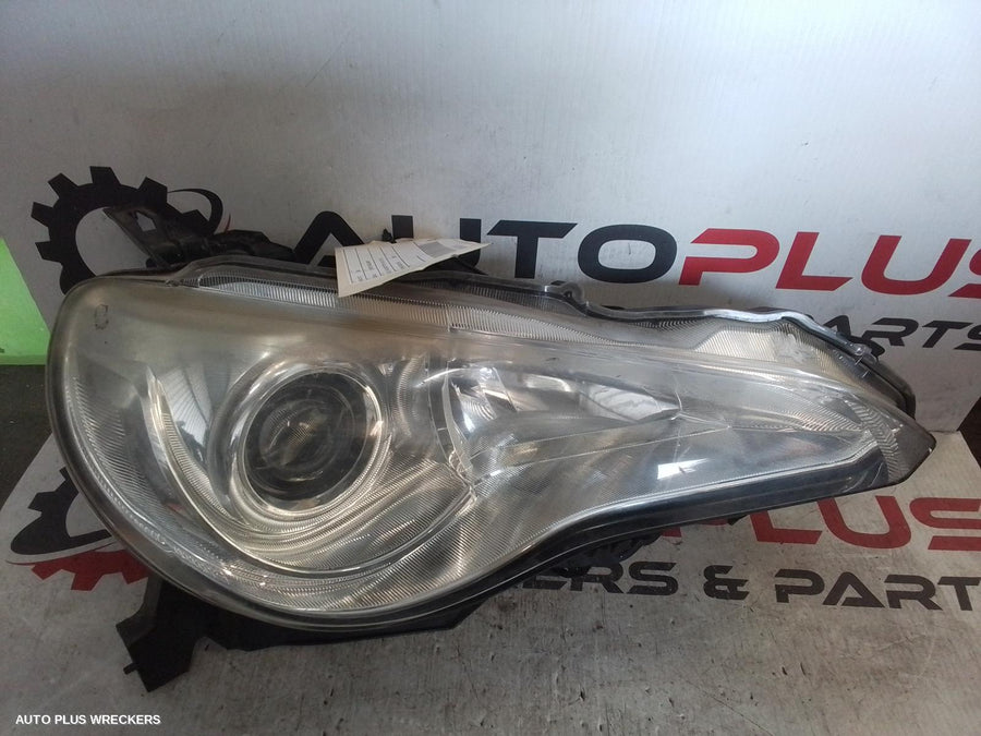 2013 Toyota 86 Right Headlamp