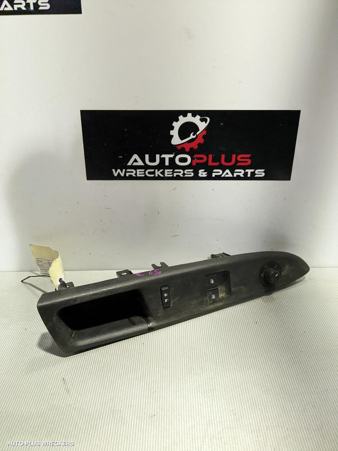 2016 Holden Spark Pwr Dr Wind Switch