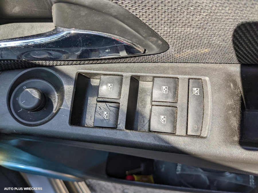 2012 Holden Cruze Right Rear Door Window