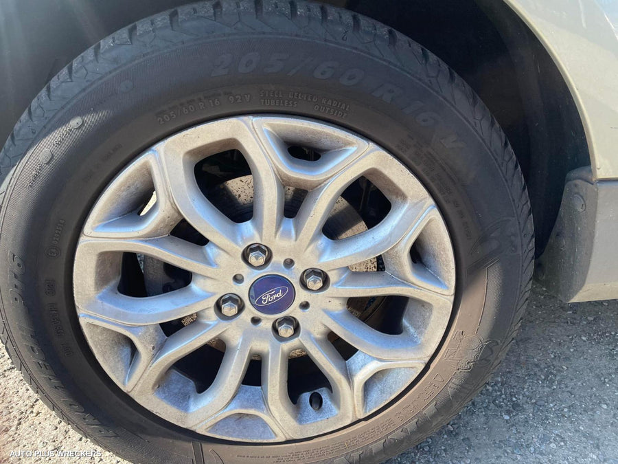 2015 Ford Ecosport Right Rear Door Sliding