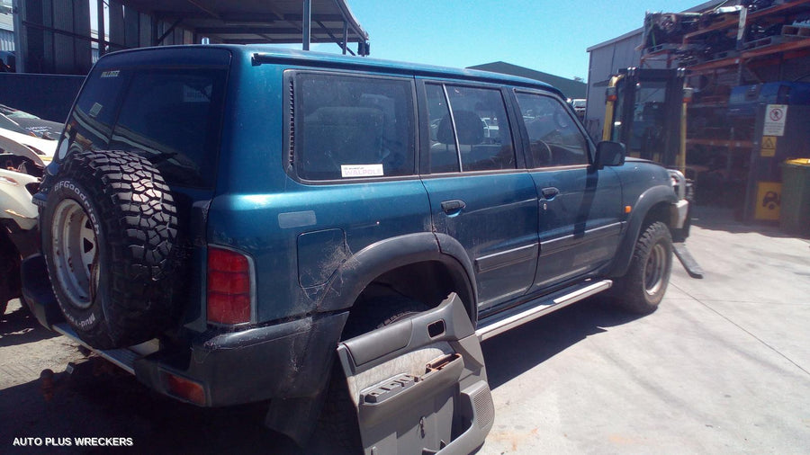 2000 Nissan Patrol Bootlid Tailgate