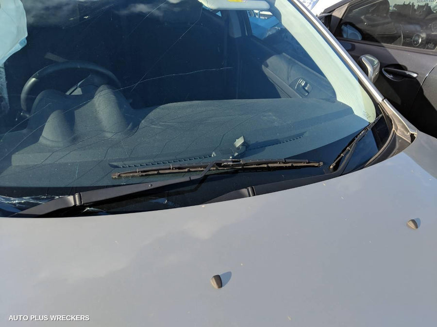 2011 Mitsubishi Lancer Left Front Window Reg Motor