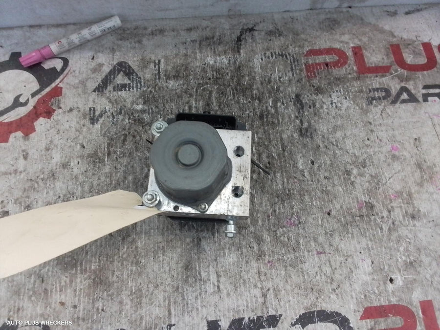 2013-2021 Nissan Qashqai Abs Pump Modulator
