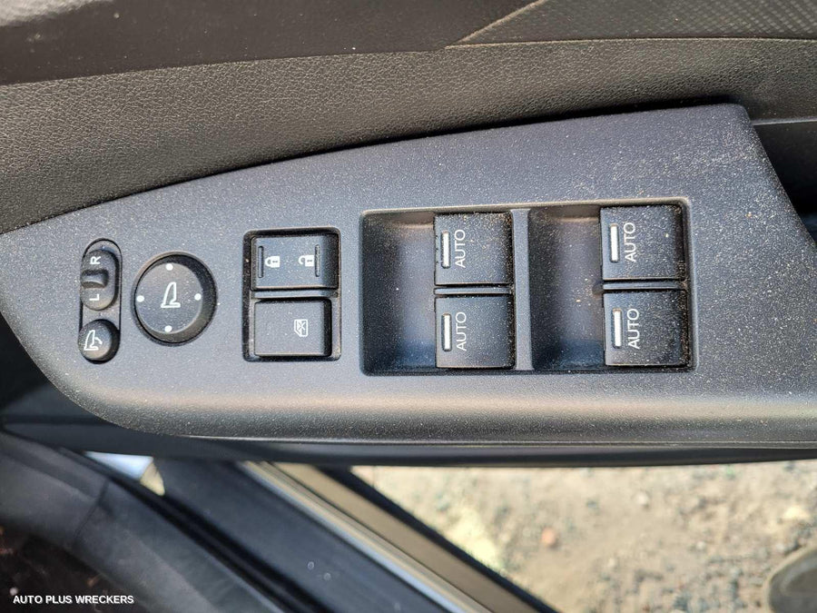 2013 HONDA CRV RIGHT HEADLAMP