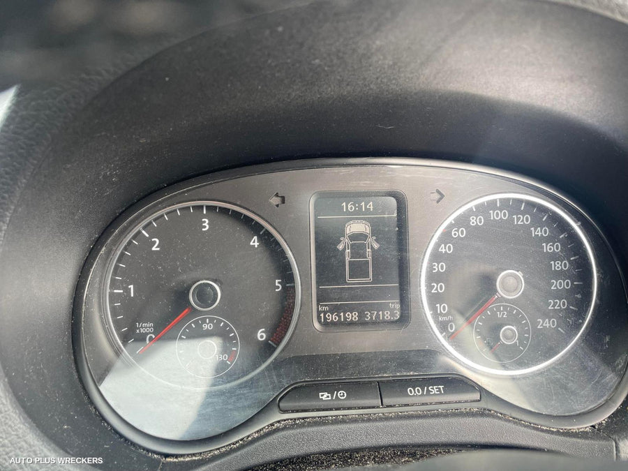 2016 Volkswagen Amarok Left Front Window Reg Motor