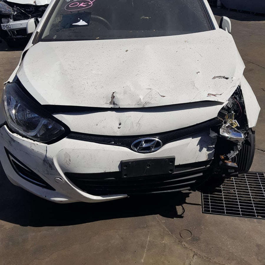 2014 Hyundai I20 Left Front Window Reg Motor