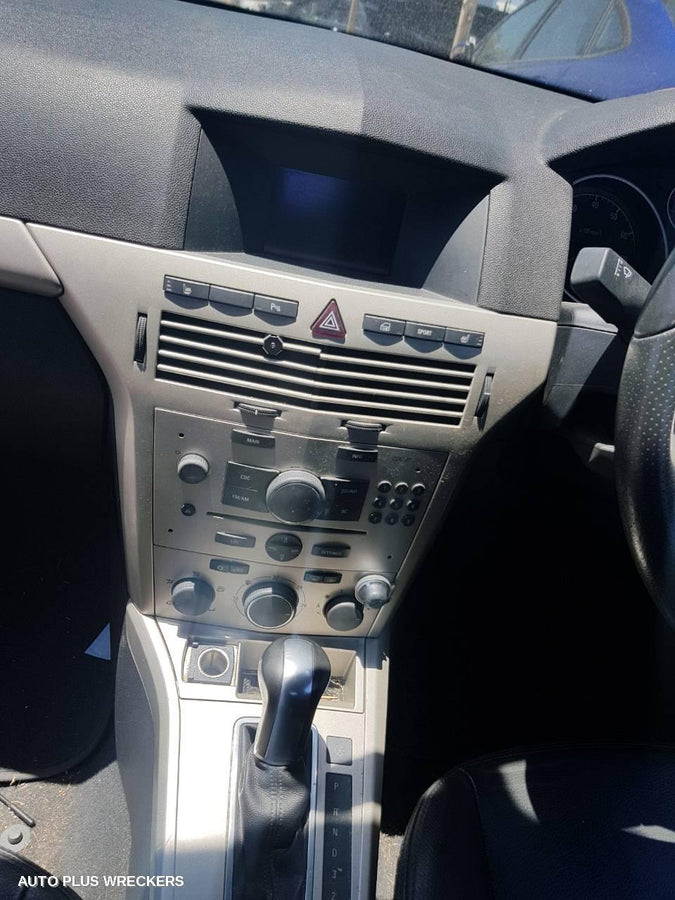 2004-2009 Holden Astra R Bar Bracket Reinfo