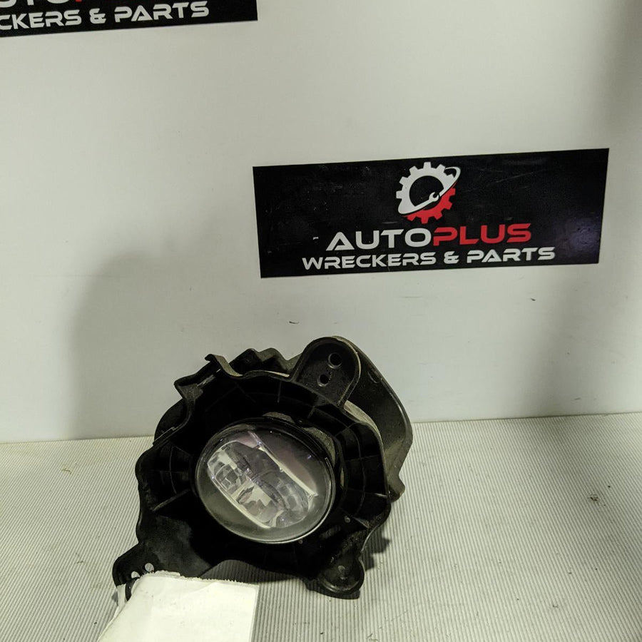 2019 Toyota Landcruiser Right Indicator Fog Side