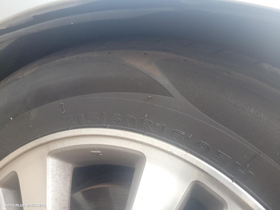 2012 HONDA ACCORD RIGHT REAR DOOR SLIDING