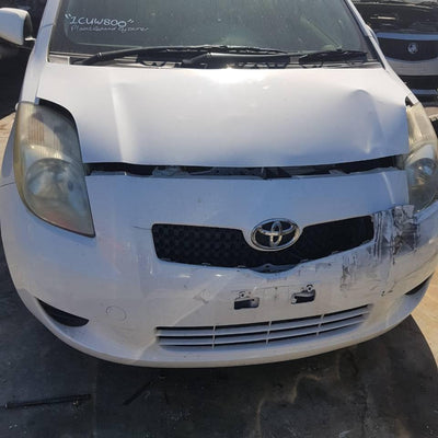 2007 Toyota Yaris Right Front Window Reg Motor