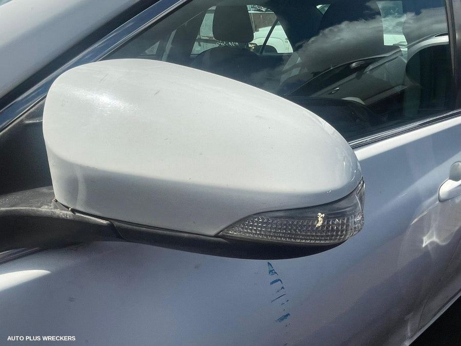 2016 Toyota Camry Left Door Mirror