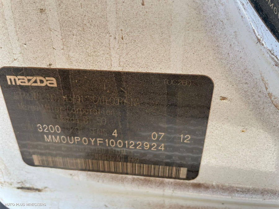 2012 Mazda Bt50 Right Front Hub Assembly