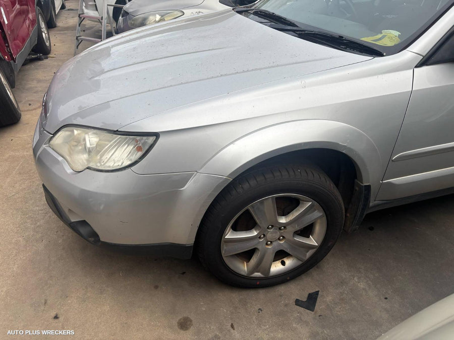 2007 Subaru Outback Right Rear Door Sliding