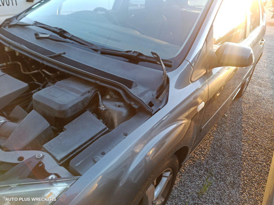 2006 Ford Focus Left Headlamp