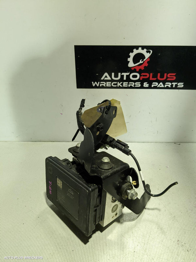 2012-2015 Mitsubishi Outlander Abs Pump Modulator