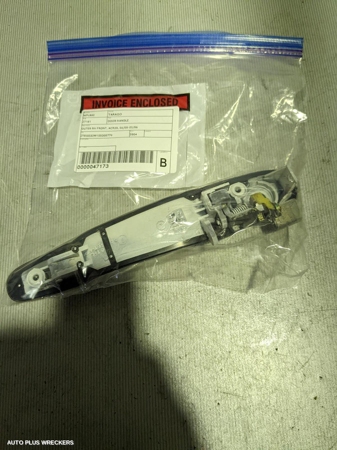 2004 Toyota Tarago Door Handle