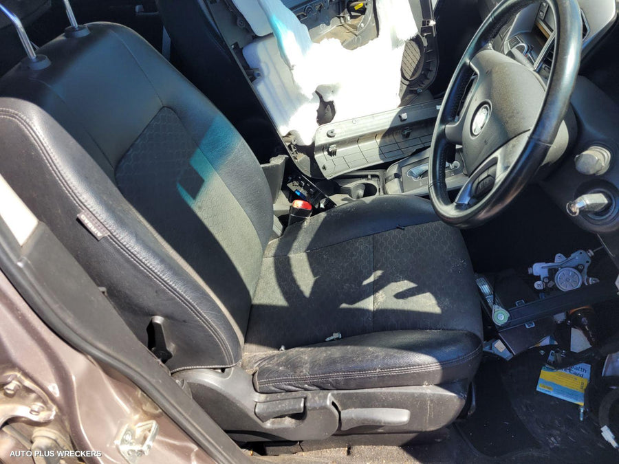 2013 Holden Captiva Right Headlamp