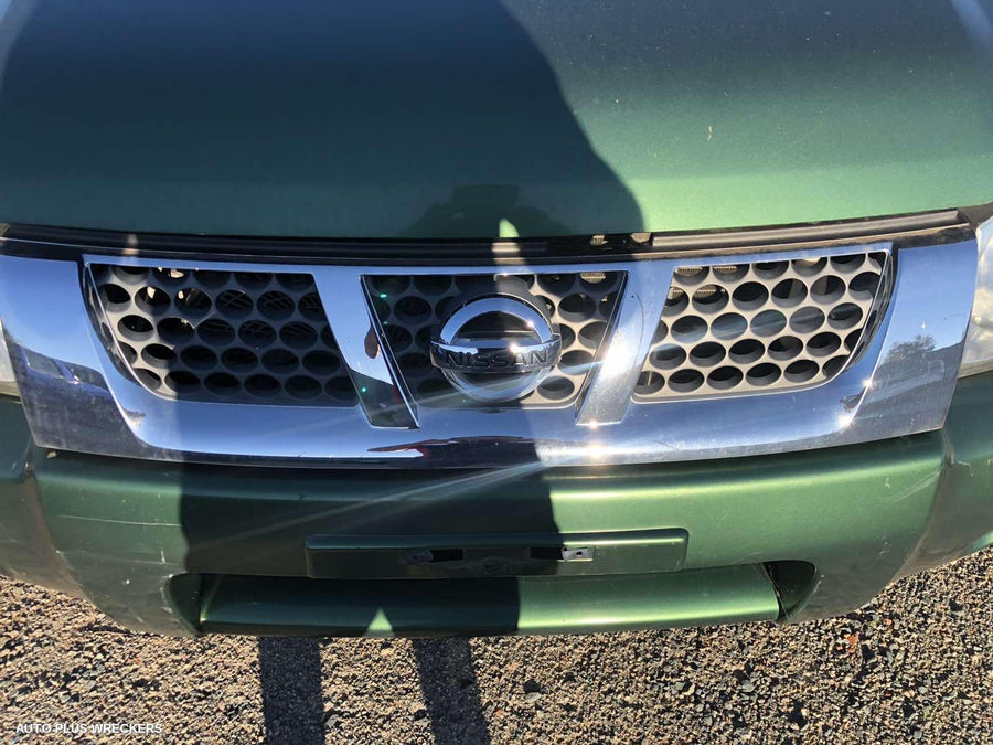 2001-2008 Nissan Navara Left Guard