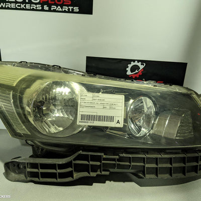 2008-2011 Honda Accord Right Headlamp