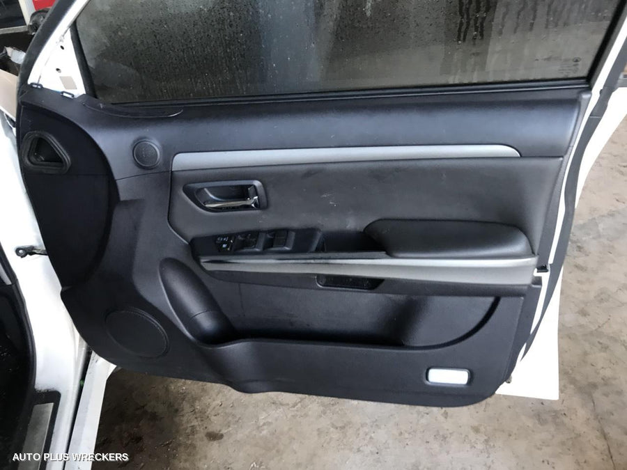 2011 Great Wall X200/x240 Right Rear Door Window