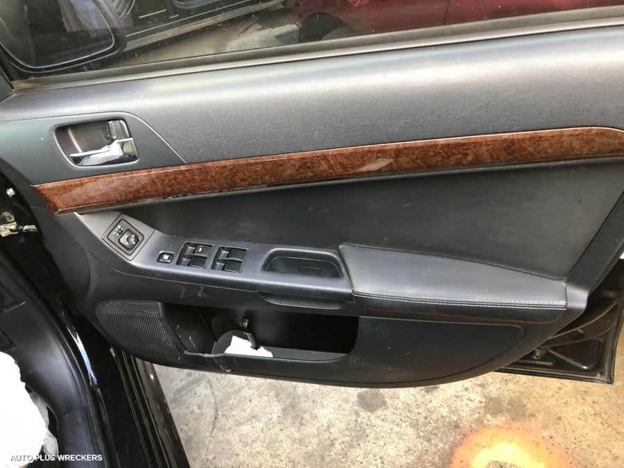 2010 Mitsubishi Lancer Right Front Door Window