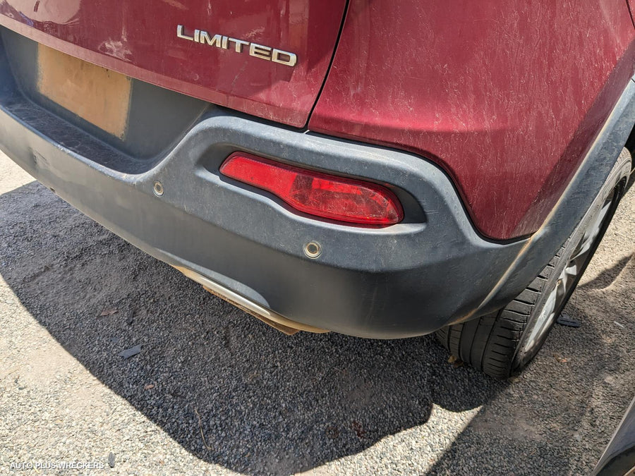 2015 Jeep Cherokee Right Guard