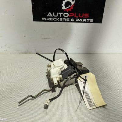2004 Mazda 6 Door Boot Gate Lock