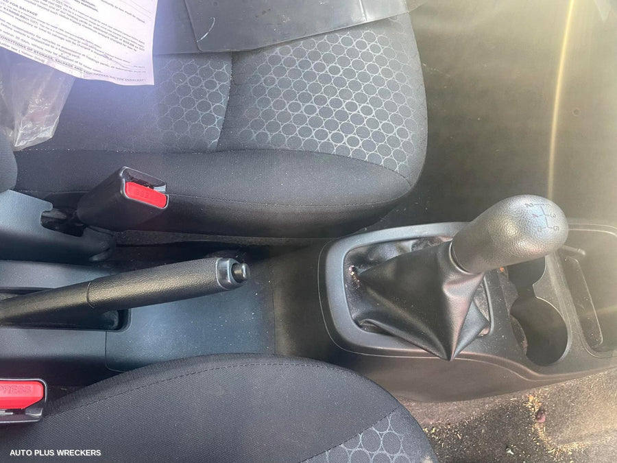 2015 Mitsubishi Mirage Left Guard