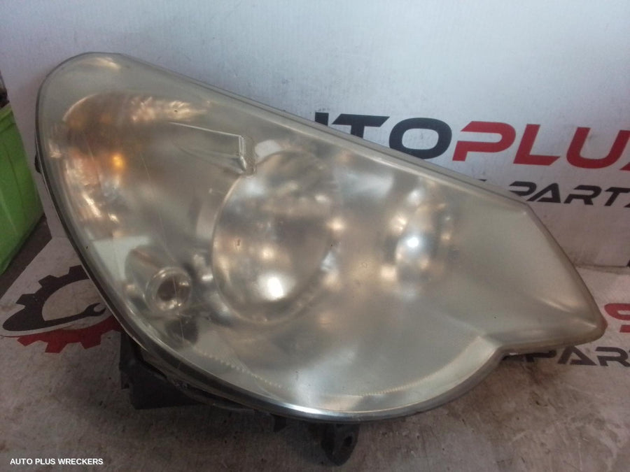 2009 Chrysler Sebring Right Headlamp