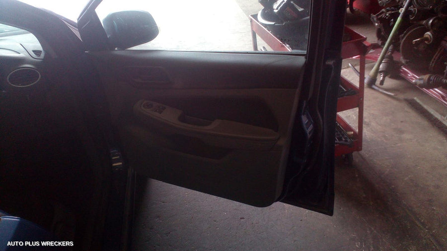 2009 Ford Focus Sunvisor