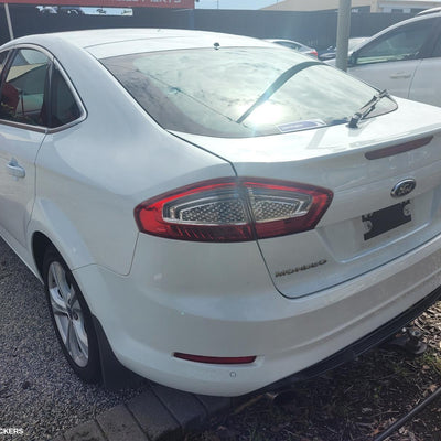 2012 Ford Mondeo Radiator Support