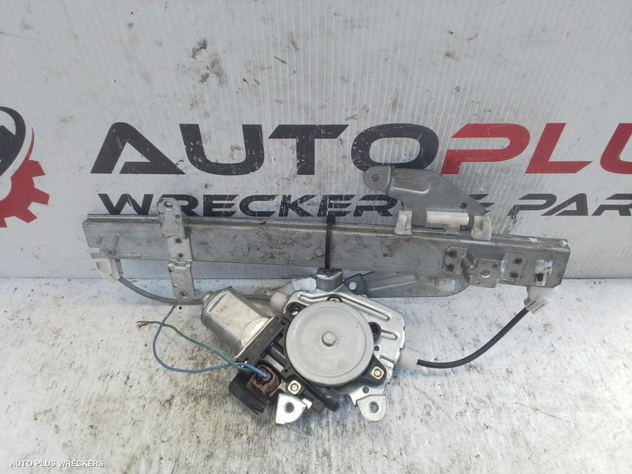 2001-2007 Nissan Xtrail Right Rear Wnd Reg Motor