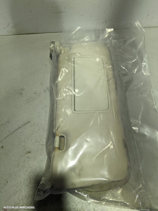 2016 Honda Odyssey Sunvisor