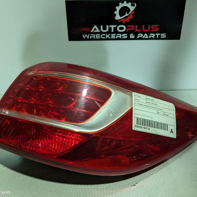 2011 Kia Sportage Right Taillight