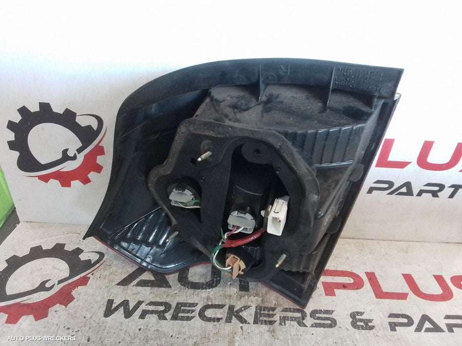 2002 Toyota Corolla Left Taillight