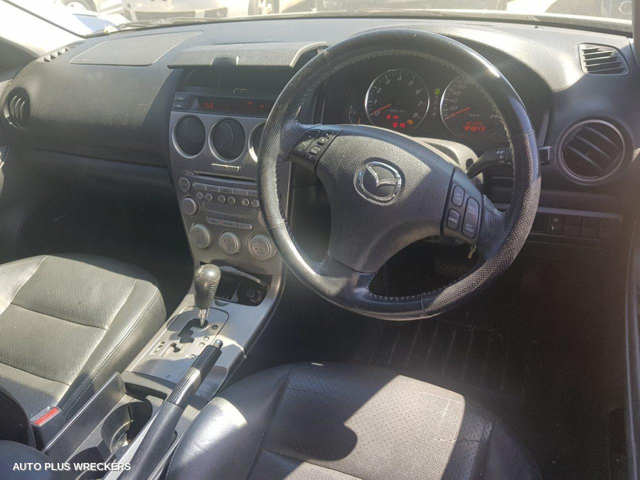 2004 Mazda 6 Grille