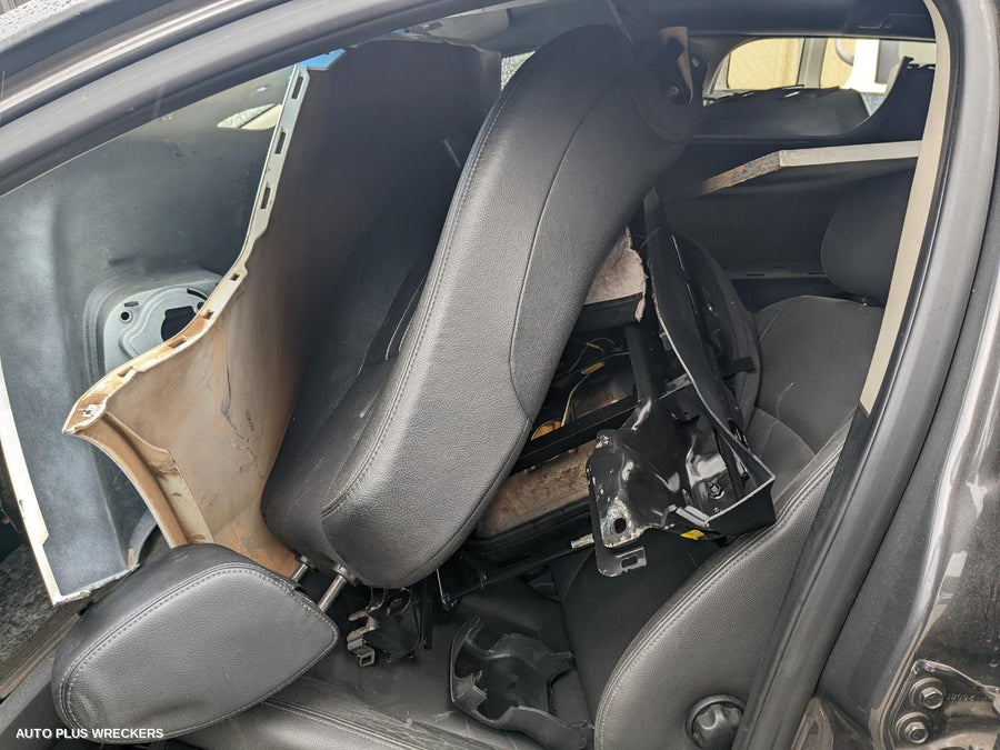 2009 Holden Commodore Left Taillight