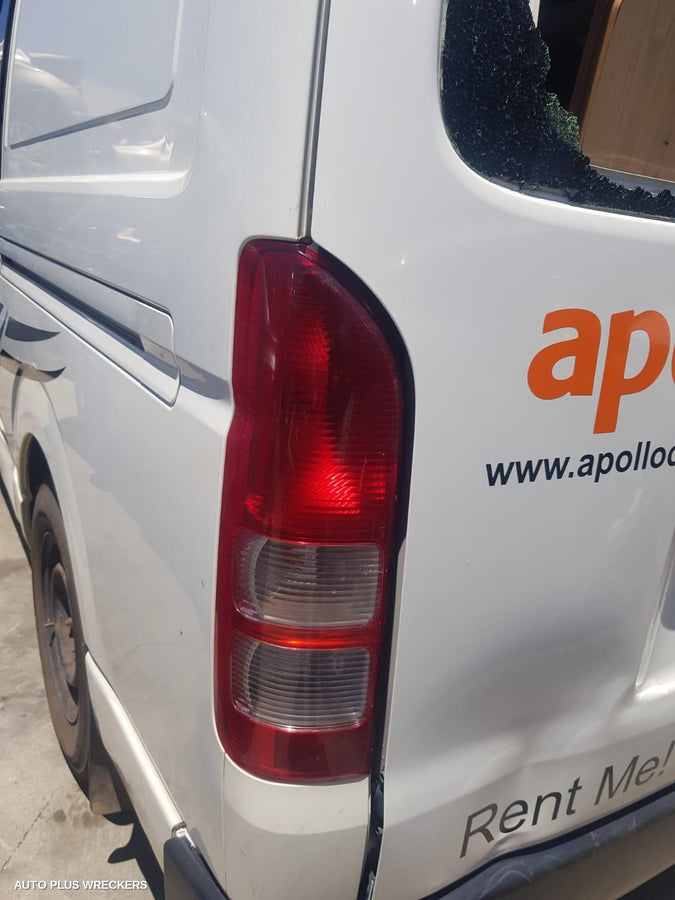 2014 Toyota Hiace Door Boot Gate Lock