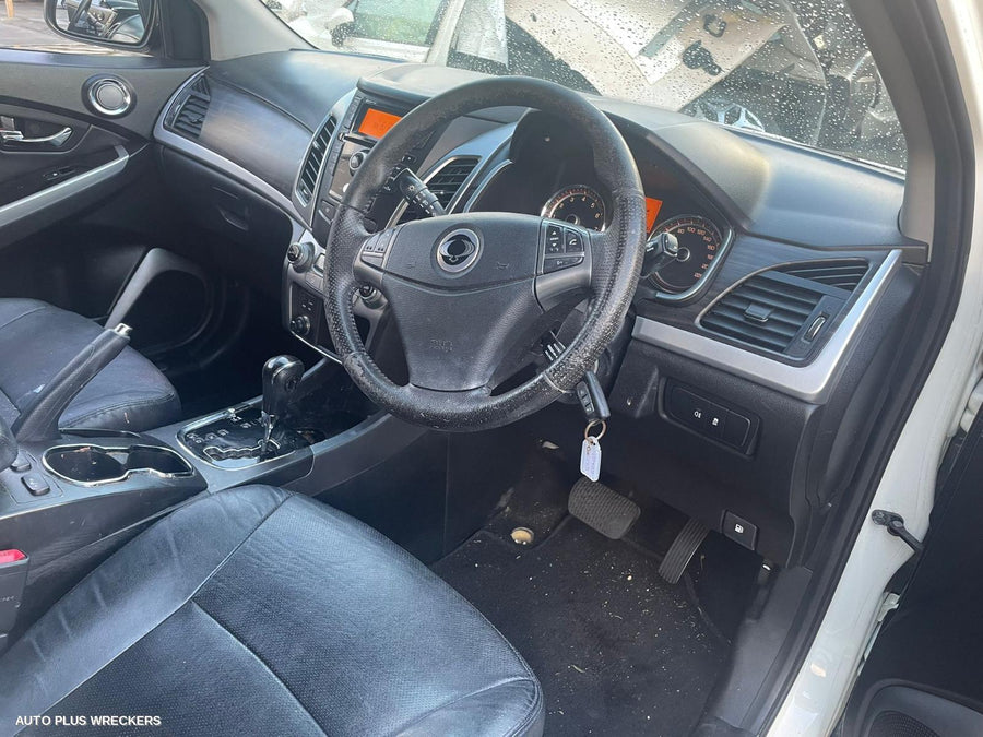 2016 Ssangyong Korando Left Taillight