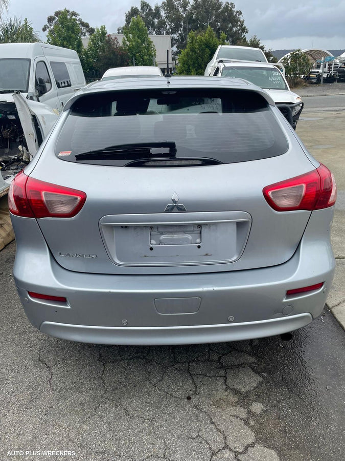 2013 Mitsubishi Lancer Right Door Mirror