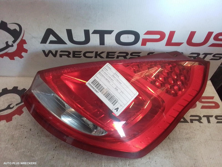 2009 FORD FIESTA RIGHT TAILLIGHT