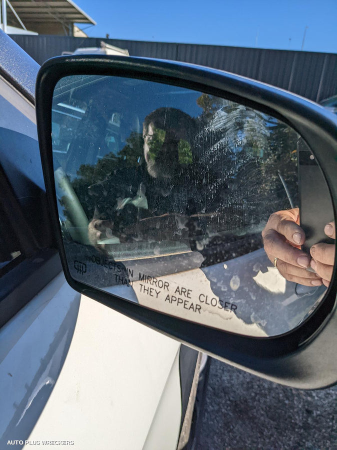 2020 Jeep Cherokee Right Rear Side Glass
