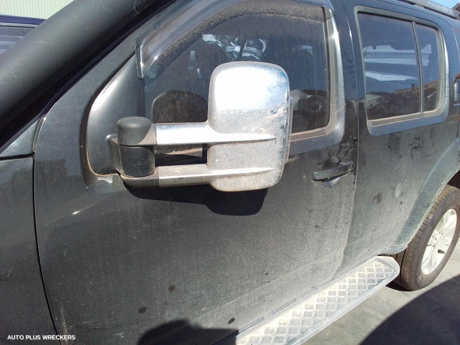 2005-2007 Nissan Pathfinder Left Door Mirror