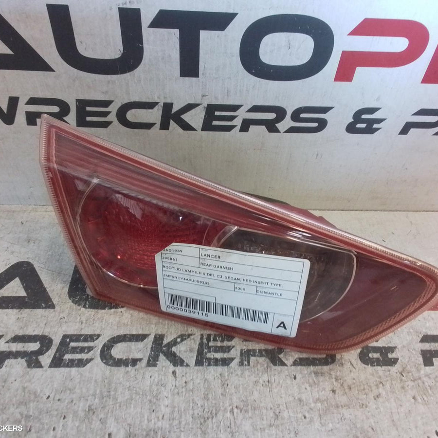 2007-2009 Mitsubishi Lancer Rear Garnish